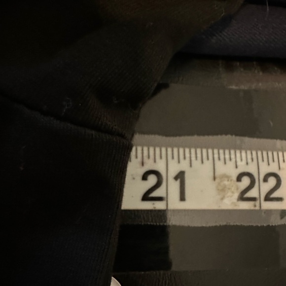 Perfect Spring Top! - Picture 5 of 5